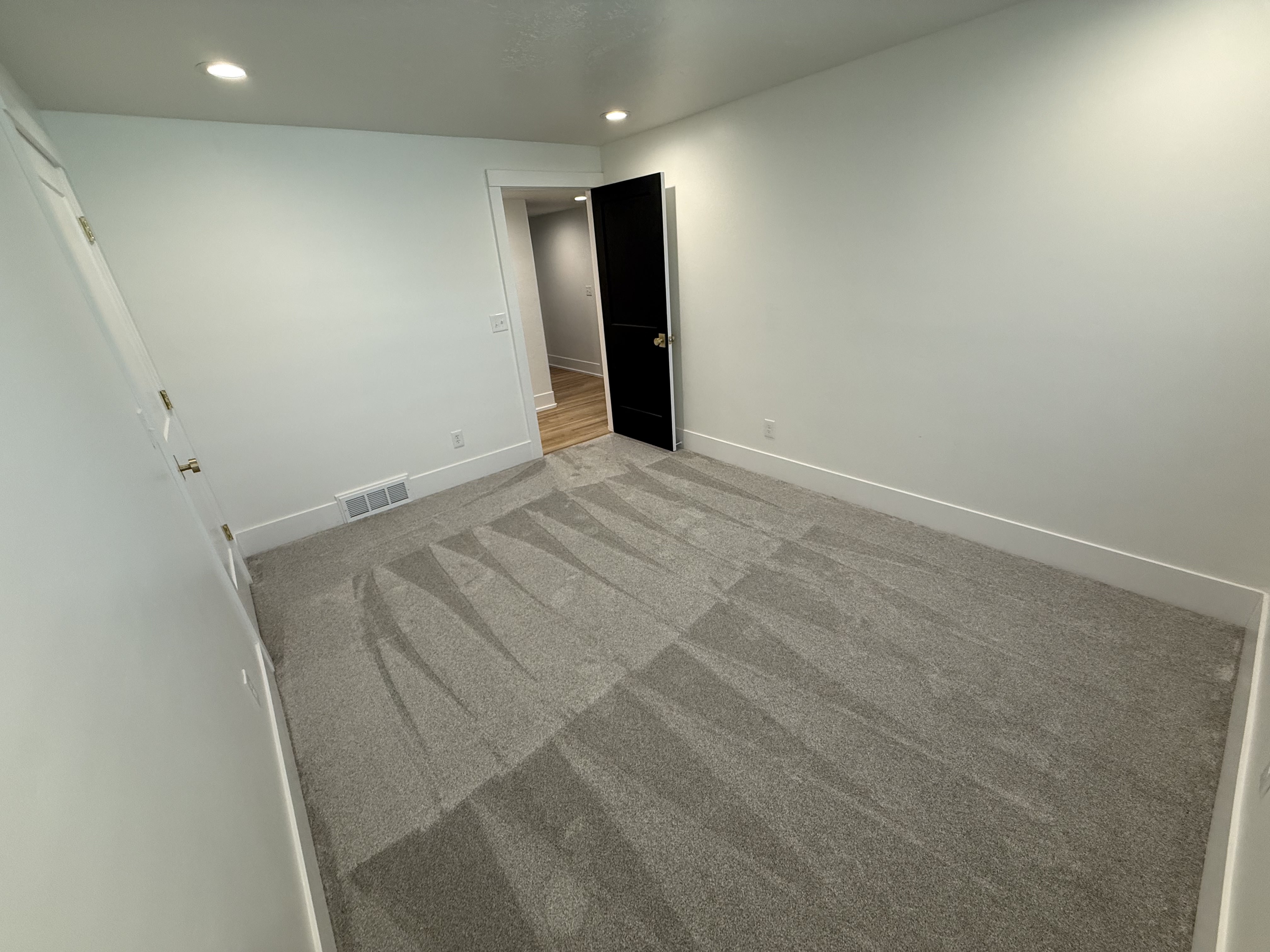 Basement bedroom at 2156 W Thomas St in Lehi, Utah